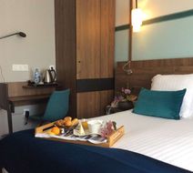 Best Western Hotel Le Duguesclin Room