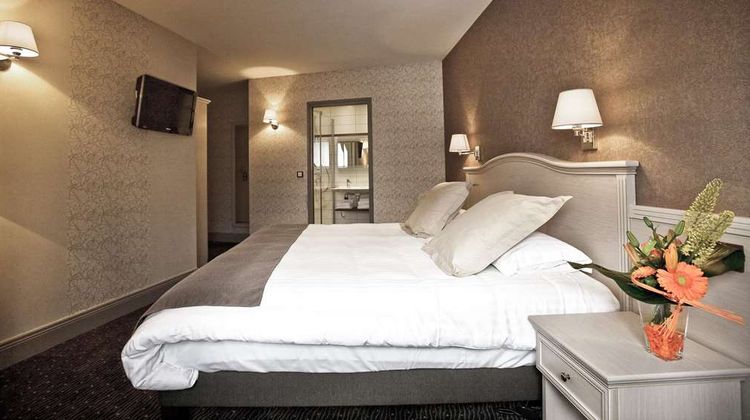 Best Western Hotel Le Duguesclin Room