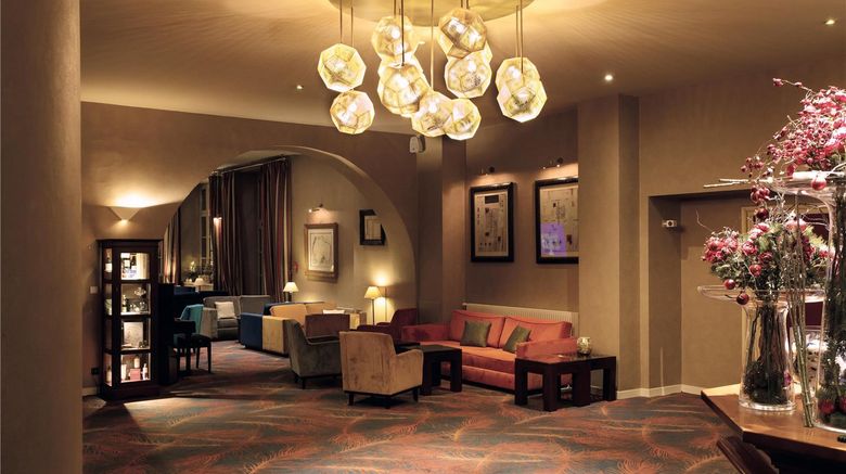 <b>Best Western Hotel Hermitage Lobby</b>. Images powered by <a href="https://iceportal.shijigroup.com/" title="IcePortal" target="_blank">IcePortal</a>.
