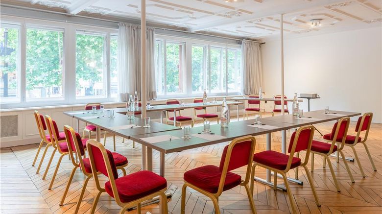 <b>Best Western Hotel Ronceray Opera Meeting</b>. Images powered by <a href="https://iceportal.shijigroup.com/" title="IcePortal" target="_blank">IcePortal</a>.
