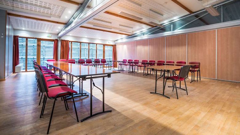 <b>Best Western Hotel Ile De France Meeting</b>. Images powered by <a href="https://iceportal.shijigroup.com/" title="IcePortal" target="_blank">IcePortal</a>.