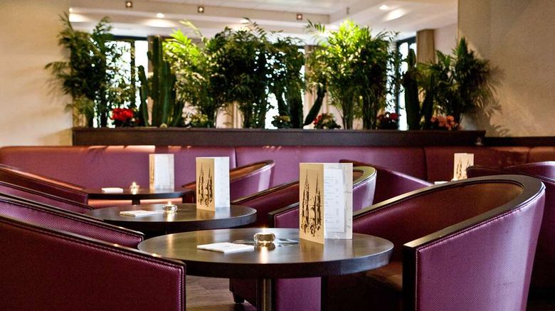 <b>Best Western Plus Hotel des Francs Spa</b>. Images powered by <a href="https://iceportal.shijigroup.com/" title="IcePortal" target="_blank">IcePortal</a>.