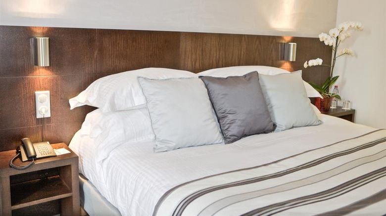 <b>Best Western Plus Hotel des Francs Room</b>. Images powered by <a href="https://iceportal.shijigroup.com/" title="IcePortal" target="_blank">IcePortal</a>.