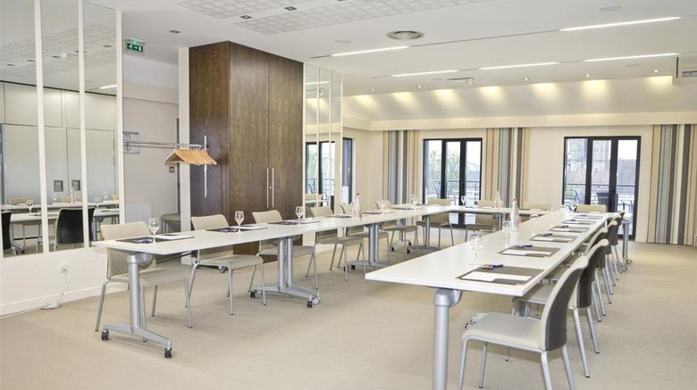 <b>Best Western Plus Hotel des Francs Meeting</b>. Images powered by <a href="https://iceportal.shijigroup.com/" title="IcePortal" target="_blank">IcePortal</a>.