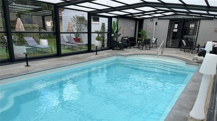 Best Western La Mare O Poissons Pool