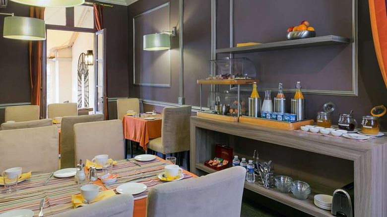 <b>Best Western Hotel Le Guilhem Restaurant</b>. Images powered by <a href="https://iceportal.shijigroup.com/" title="IcePortal" target="_blank">IcePortal</a>.