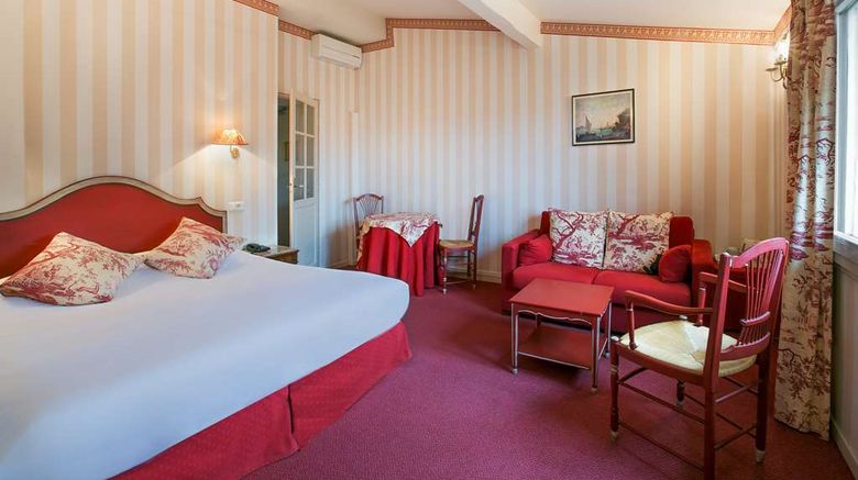 <b>Best Western Hotel Le Guilhem Room</b>. Images powered by <a href="https://iceportal.shijigroup.com/" title="IcePortal" target="_blank">IcePortal</a>.