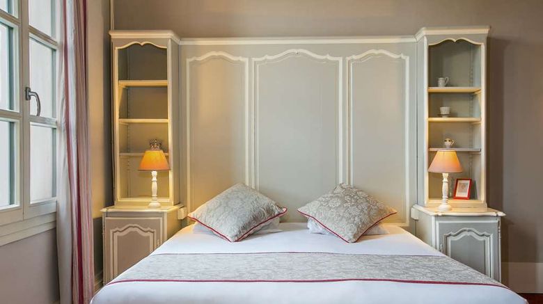 <b>Best Western Hotel Le Guilhem Room</b>. Images powered by <a href="https://iceportal.shijigroup.com/" title="IcePortal" target="_blank">IcePortal</a>.
