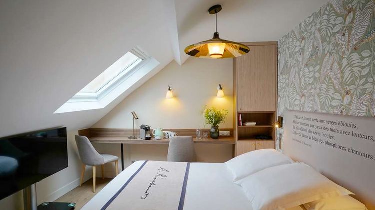 Hotel Litteraire Arthur Rimbaud Room