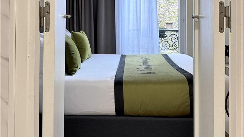 <b>Best Western Hotel Le Montparnasse Room</b>. Images powered by <a href="https://iceportal.shijigroup.com/" title="IcePortal" target="_blank">IcePortal</a>.