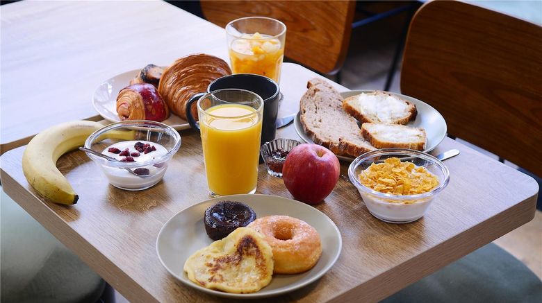 <b>Best Western Hotel Le Montparnasse Restaurant</b>. Images powered by <a href="https://iceportal.shijigroup.com/" title="IcePortal" target="_blank">IcePortal</a>.