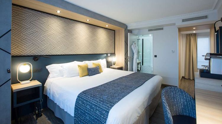 Best Western Plus Opera Batignolles Room