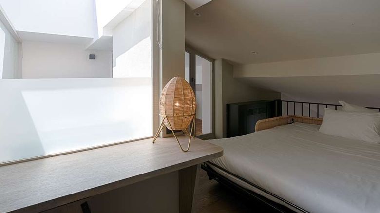 <b>Best Western La Joliette Suite</b>. Images powered by <a href="https://iceportal.shijigroup.com/" title="IcePortal" target="_blank">IcePortal</a>.