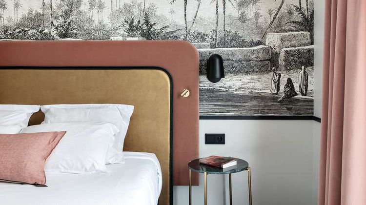 Best Western Plus Hotel du Pont Wilson Room