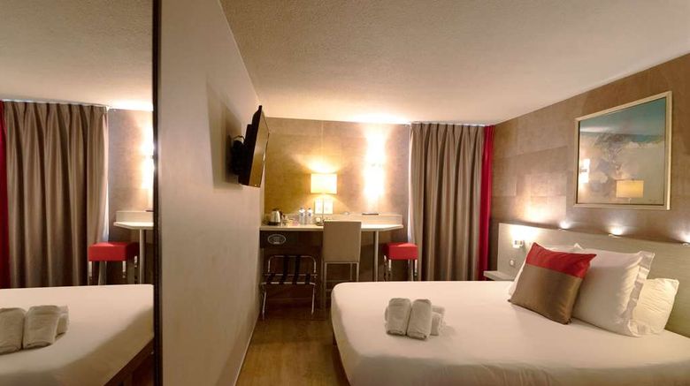 <b>Best Western l'Atelier 117 Room</b>. Images powered by <a href="https://iceportal.shijigroup.com/" title="IcePortal" target="_blank">IcePortal</a>.
