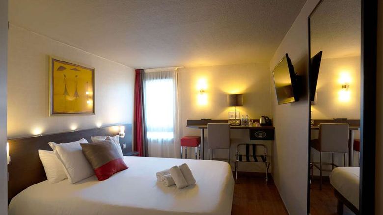 <b>Best Western l'Atelier 117 Room</b>. Images powered by <a href="https://iceportal.shijigroup.com/" title="IcePortal" target="_blank">IcePortal</a>.