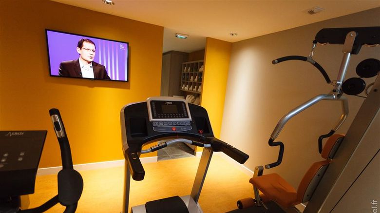 <b>Best Western Plus Paris Meudon Ermitage Health</b>. Images powered by <a href="https://iceportal.shijigroup.com/" title="IcePortal" target="_blank">IcePortal</a>.