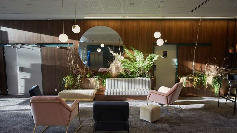 <b>Best Western Plus Paris Meudon Ermitage Lobby</b>. Images powered by <a href="https://iceportal.shijigroup.com/" title="IcePortal" target="_blank">IcePortal</a>.