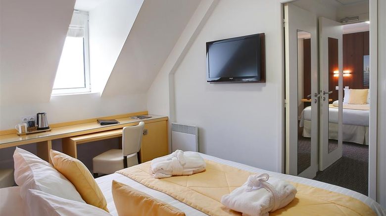 <b>Best Western Plus Les Terrasses de Breha Room</b>. Images powered by <a href="https://iceportal.shijigroup.com/" title="IcePortal" target="_blank">IcePortal</a>.