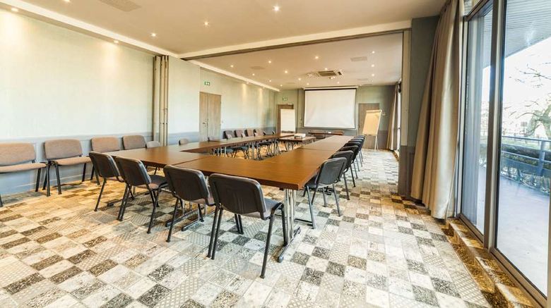 <b>Best Western Plus Palais des Congres Meeting</b>. Images powered by <a href="https://iceportal.shijigroup.com/" title="IcePortal" target="_blank">IcePortal</a>.