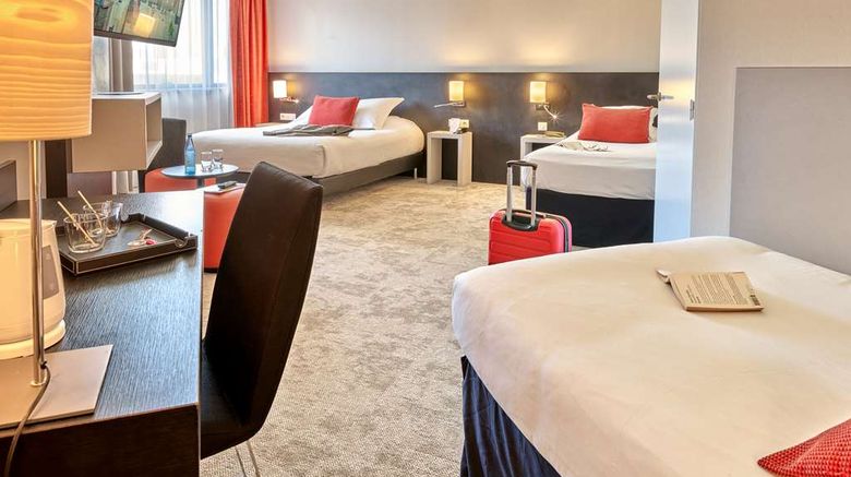 <b>Best Western Plus Hotel Metz Technopole Room</b>. Images powered by <a href="https://iceportal.shijigroup.com/" title="IcePortal" target="_blank">IcePortal</a>.