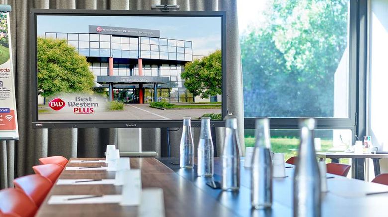 <b>Best Western Plus Hotel Metz Technopole Meeting</b>. Images powered by <a href="https://iceportal.shijigroup.com/" title="IcePortal" target="_blank">IcePortal</a>.