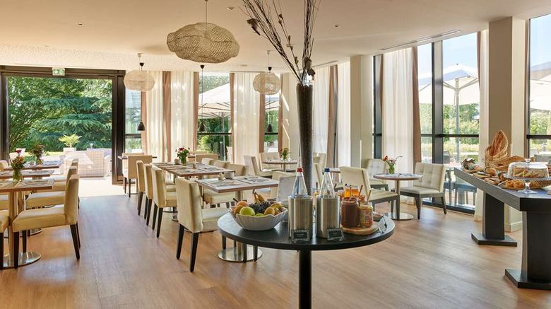 <b>Best Western Plus Hotel Metz Technopole Restaurant</b>. Images powered by <a href="https://iceportal.shijigroup.com/" title="IcePortal" target="_blank">IcePortal</a>.