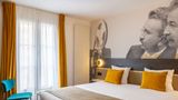 Best Western Plus L'Artist Hotel Room