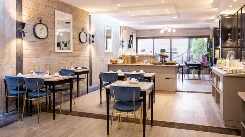 <b>Best Western Plus L'Artist Hotel Restaurant</b>. Images powered by <a href="https://iceportal.shijigroup.com/" title="IcePortal" target="_blank">IcePortal</a>.