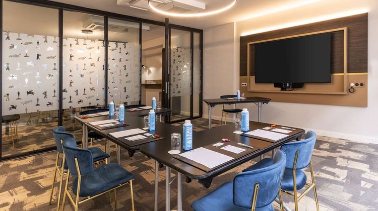 Best Western Plus L'Artist Hotel Meeting