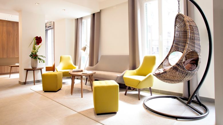 <b>Best Western Plus 61 Paris Nation Hotel Lobby</b>. Images powered by <a href="https://iceportal.shijigroup.com/" title="IcePortal" target="_blank">IcePortal</a>.