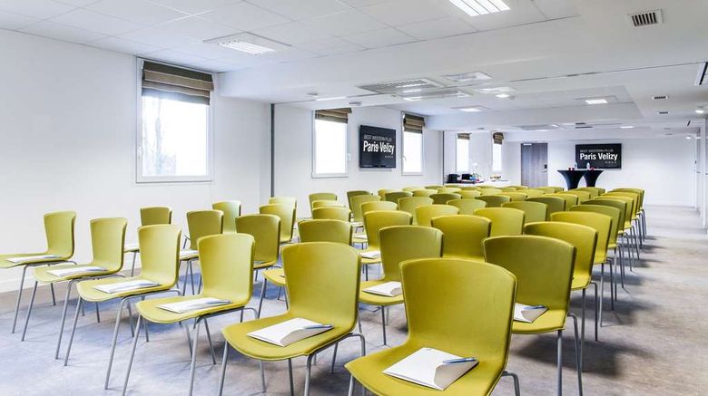 <b>Best Western Plus Paris Velizy Meeting</b>. Images powered by <a href="https://iceportal.shijigroup.com/" title="IcePortal" target="_blank">IcePortal</a>.
