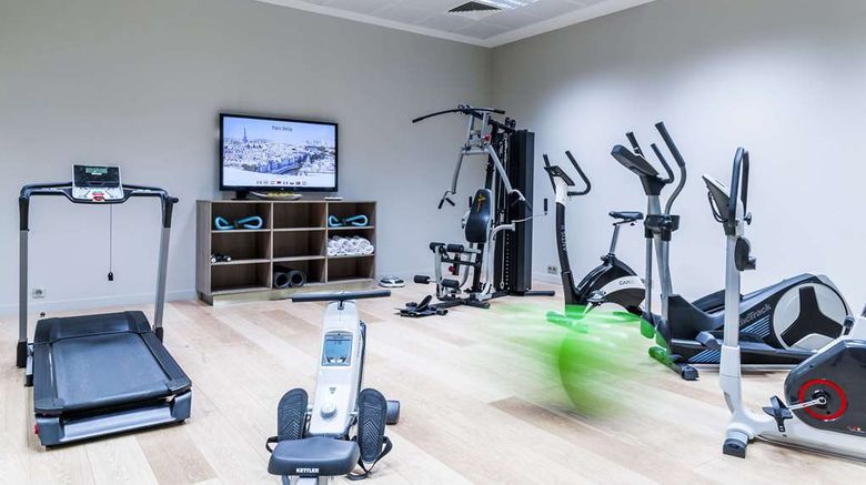 <b>Best Western Plus Paris Velizy Health</b>. Images powered by <a href="https://iceportal.shijigroup.com/" title="IcePortal" target="_blank">IcePortal</a>.