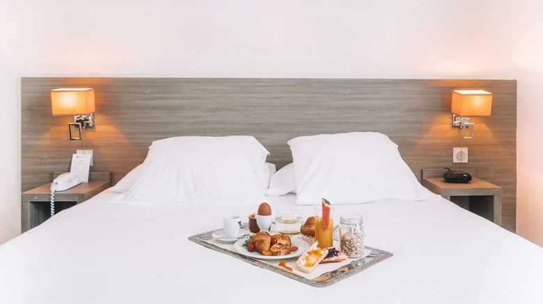 <b>Best Western Hotel Des Thermes Room</b>. Images powered by <a href="https://iceportal.shijigroup.com/" title="IcePortal" target="_blank">IcePortal</a>.