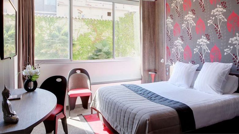 <b>Best Western Plus Le Patio des Artistes Room</b>. Images powered by <a href="https://iceportal.shijigroup.com/" title="IcePortal" target="_blank">IcePortal</a>.