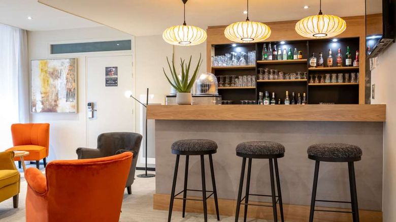 <b>Best Western Auray Le Loch Restaurant</b>. Images powered by <a href="https://iceportal.shijigroup.com/" title="IcePortal" target="_blank">IcePortal</a>.