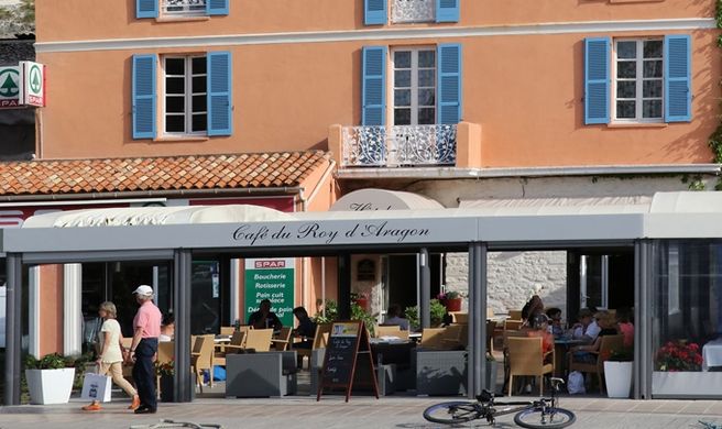Best Western Hotel du Roy D'Aragon Exterior