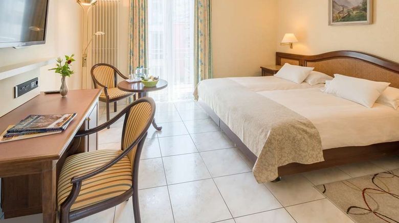<b>Best Western Hotel Bellevue au Lac Room</b>. Images powered by <a href="https://iceportal.shijigroup.com/" title="IcePortal" target="_blank">IcePortal</a>.