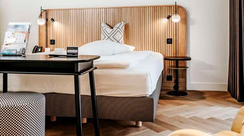 <b>Best Western Plus Hotel Bern Room</b>. Images powered by <a href="https://iceportal.shijigroup.com/" title="IcePortal" target="_blank">IcePortal</a>.