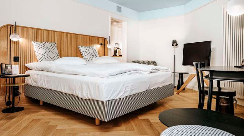 <b>Best Western Plus Hotel Bern Room</b>. Images powered by <a href="https://iceportal.shijigroup.com/" title="IcePortal" target="_blank">IcePortal</a>.