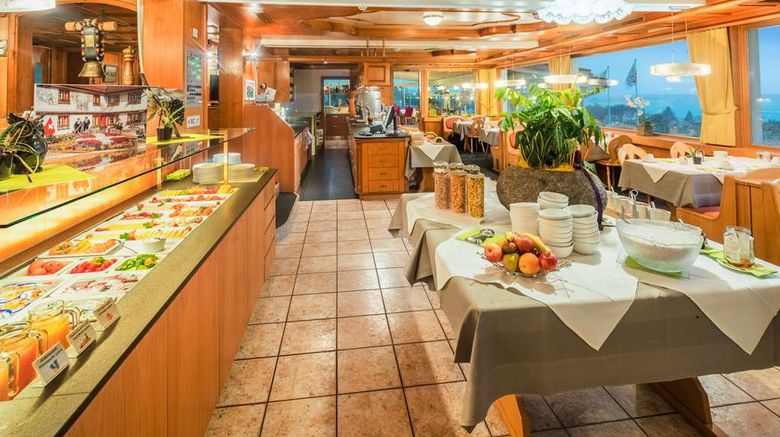 <b>Best Western Hotel Rebstock Restaurant</b>. Images powered by <a href="https://iceportal.shijigroup.com/" title="IcePortal" target="_blank">IcePortal</a>.