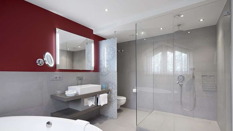 <b>Best Western Plus Arosa Hotel Room</b>. Images powered by <a href="https://iceportal.shijigroup.com/" title="IcePortal" target="_blank">IcePortal</a>.