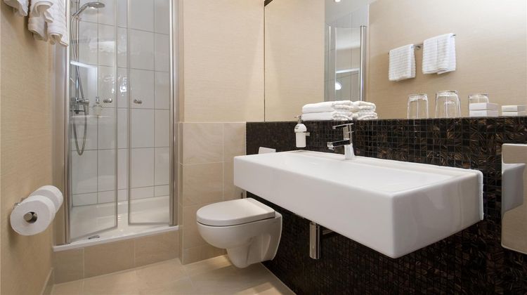 Best Western Plus Hotel St. Raphael Room
