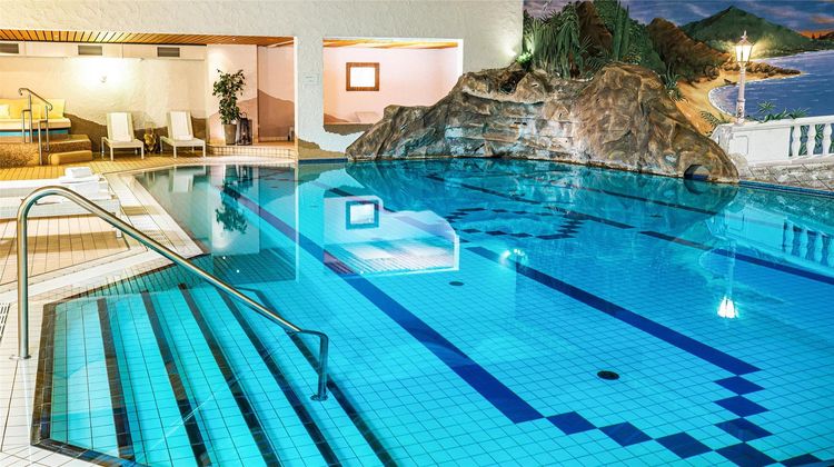 Best Western Victor's Hotel Rodenhof Pool