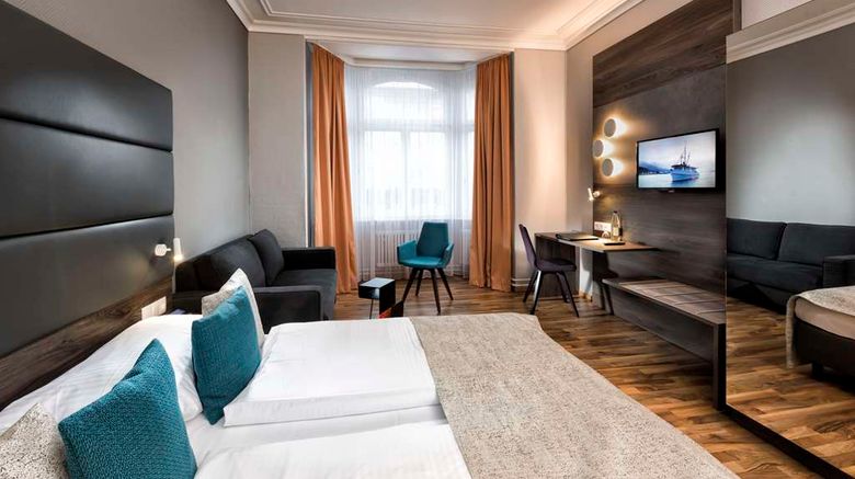 <b>Best Western Hotel Kurfuerst Wilhelm I. Room</b>. Images powered by <a href="https://iceportal.shijigroup.com/" title="IcePortal" target="_blank">IcePortal</a>.