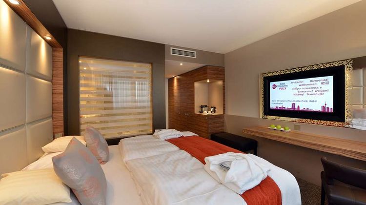 Best Western Plus Delta Park Hotel Room