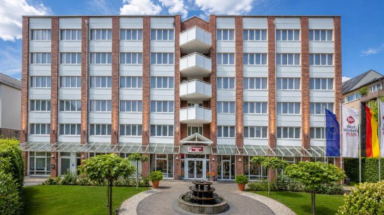 Best Western Plus Delta Park Hotel Exterior