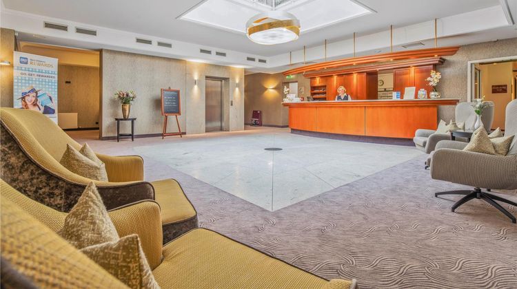 Best Western Plus Hotel Excelsior Lobby