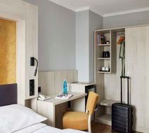Best Western Raphael Hotel Altona Room