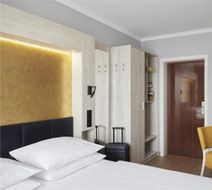 Best Western Raphael Hotel Altona Room